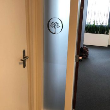 Raambelettering - Beauty Service Best