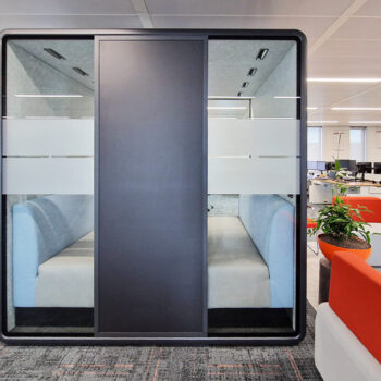 Belcel met privacy folie_DLS