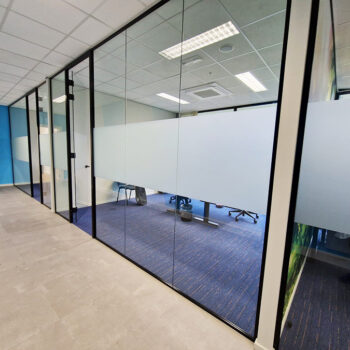 Raambelettering - Totaal Katoorinrichting (5)