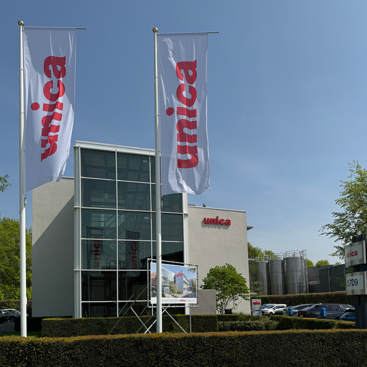 Vlaggen en masten - Unica3