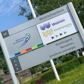 Reclamezuil - Tandartsenpraktijk Weenen